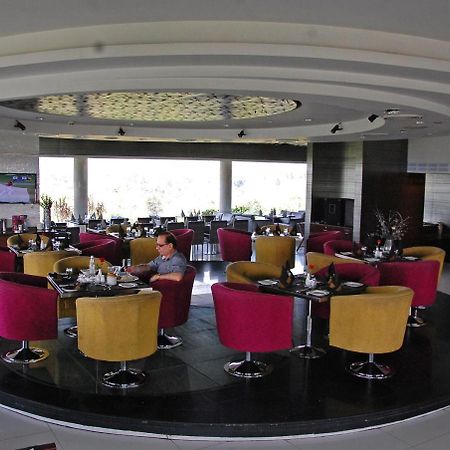 Hotel Shivalikview Chandigarh Luaran gambar