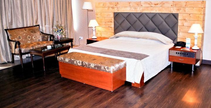 Hotel Shivalikview Chandigarh Luaran gambar